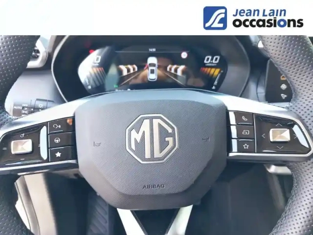 Mg Zs 1.5 l hybrid+ 197 ch — photo 12