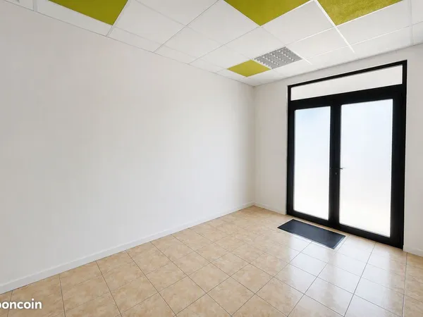 Bureaux 40 m² BEGLES