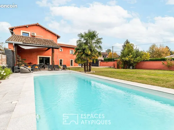 Propriété 8 pièces 262 m²