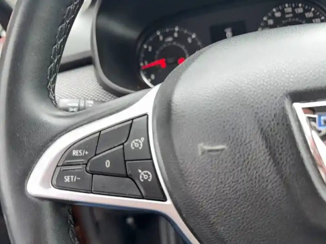 Dacia Sandero eco-g 100 — photo 37