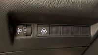 Peugeot 2008 1.2 PureTech 100ch S&S Style — photo 29