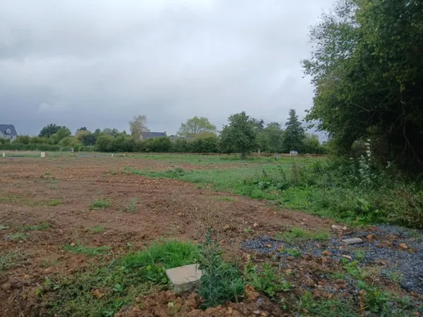 Terrain 1200 m²