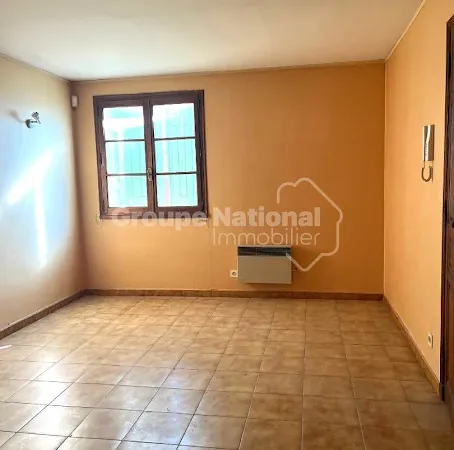 Bureaux 5 pièces 84 m²