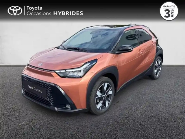 Toyota Aygo X 116h graphic