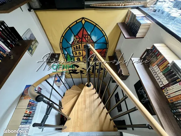 Immeuble 4 pièces 81 m²