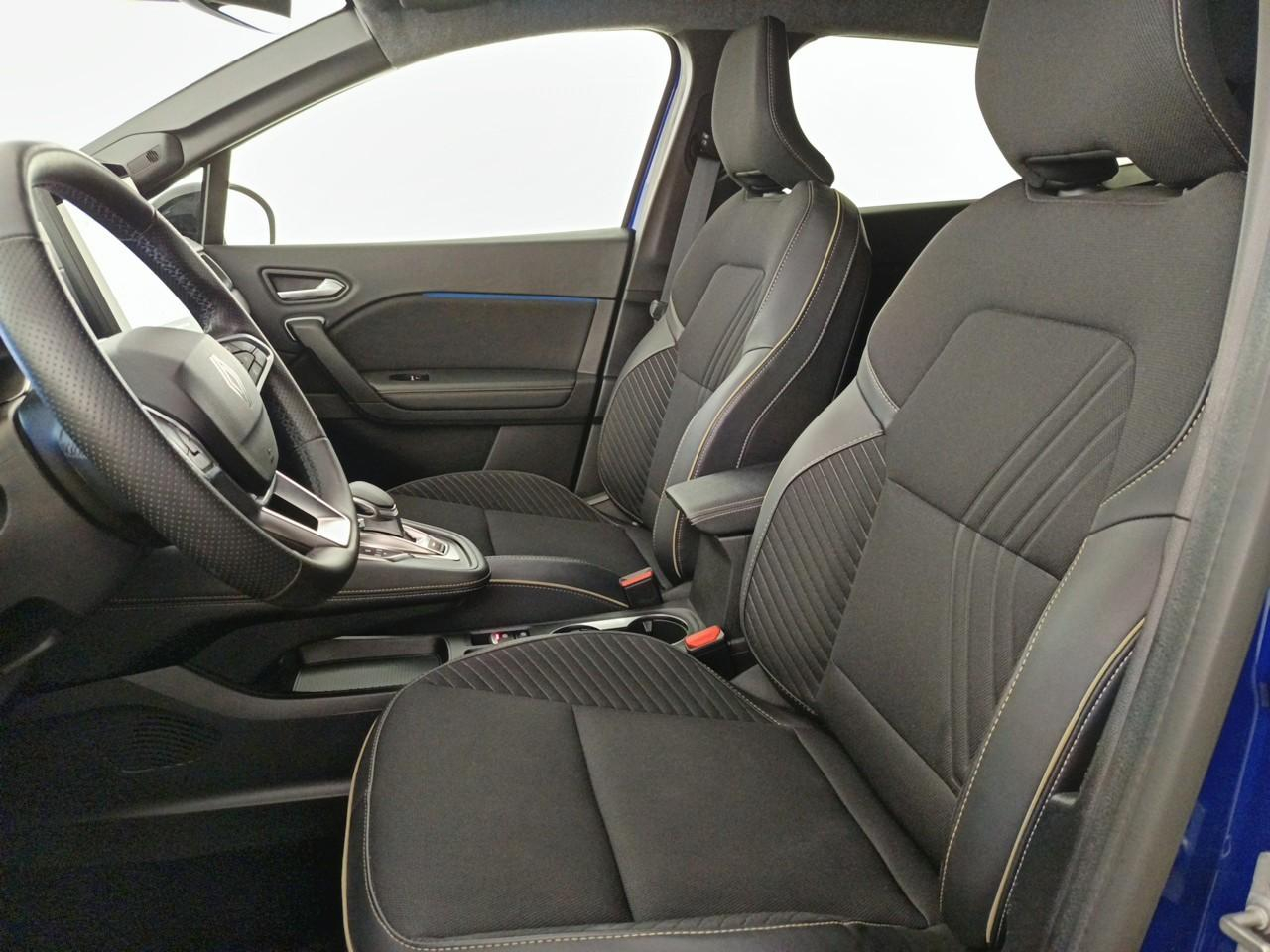 Renault Symbioz e-tech full hybrid 145 iconic — photo 9