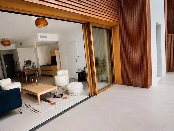 Appartement 5 pièces 104 m²