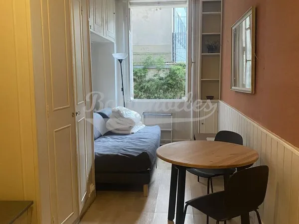 Studio 1 pièce 17 m²