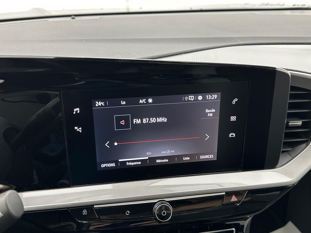 Opel Mokka electrique 136 ch & batterie 50 kwh elegance — photo 22