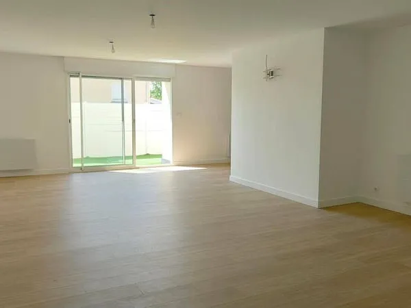 Appartement 5 pièces 150 m²