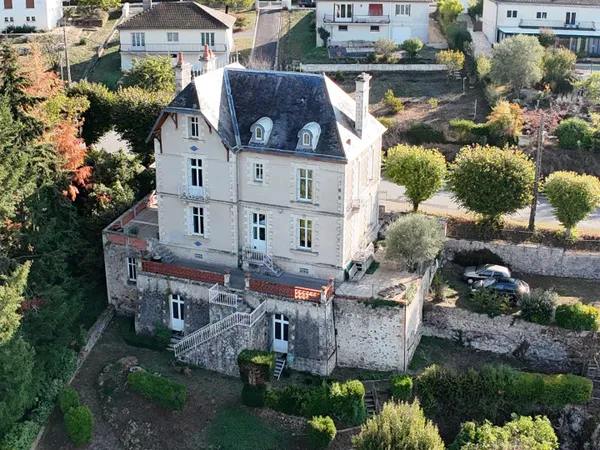 maison de maitre
