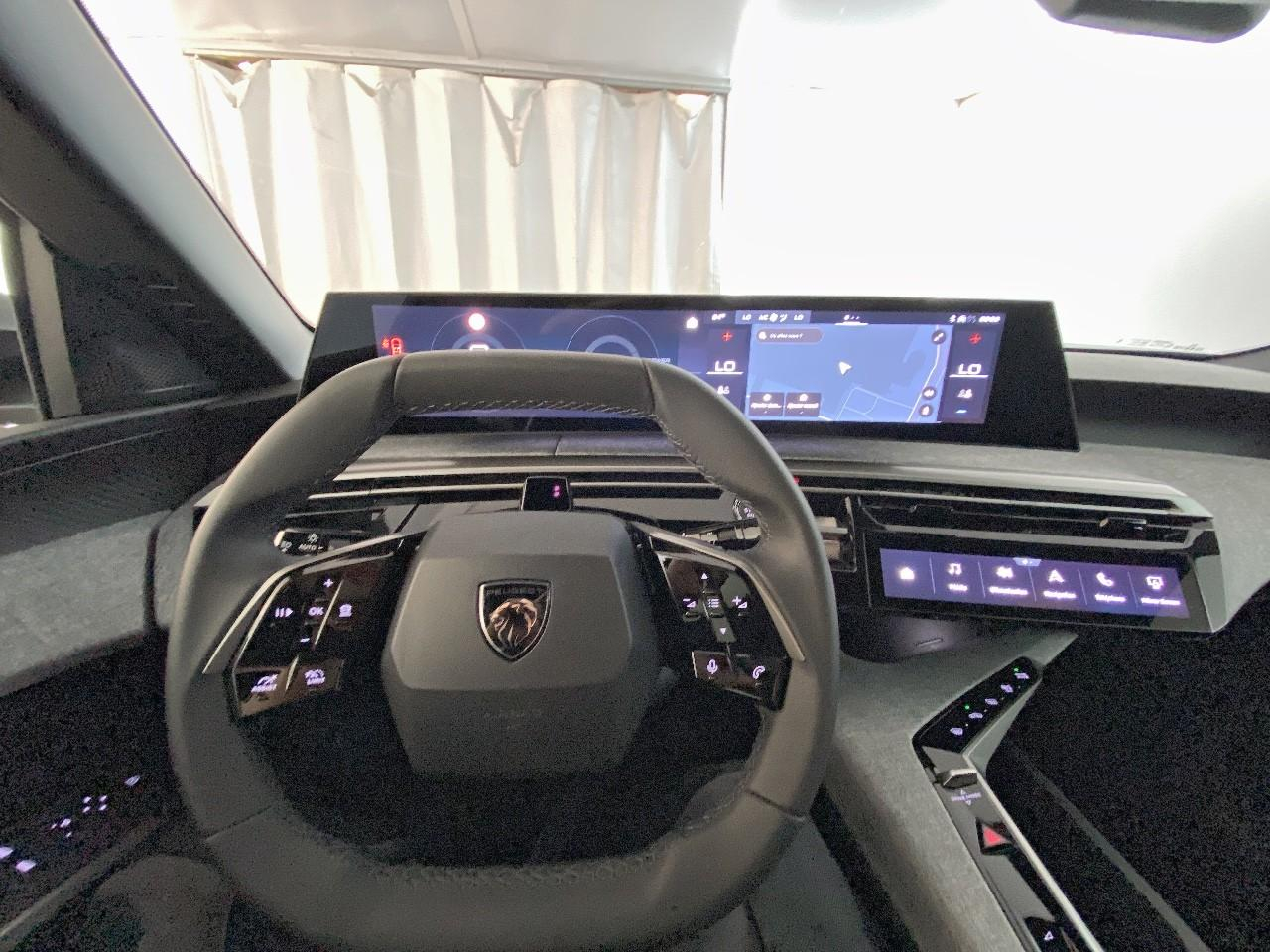 Peugeot 3008 hybrid 145 e-dcs6 allure — photo 12