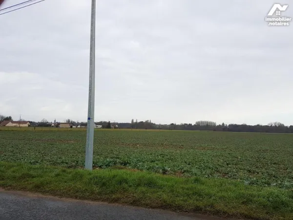 Terrain 1048 m²