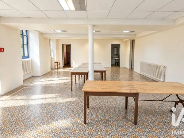 Immeuble 400 m²
