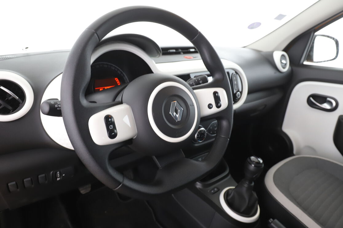 Renault Twingo 1.0 SCe Equilibre — photo 10