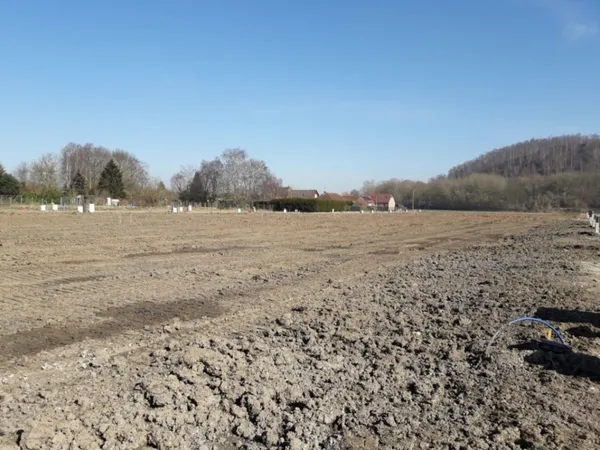 Terrain 432 m²
