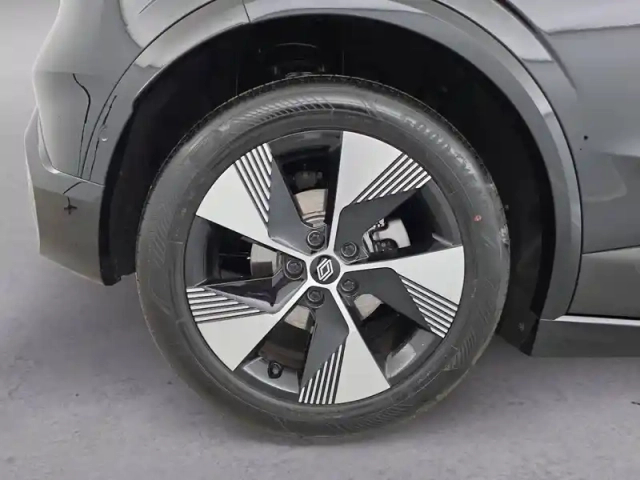 Renault Megane e-tech 220 ch autonomie confort gsr2 — photo 30