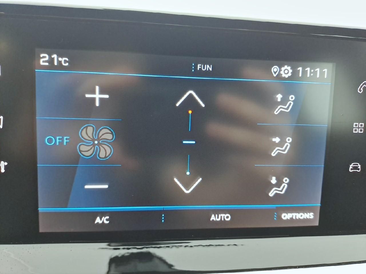Peugeot 2008 puretech 100 s&s bvm6 active pack — photo 23