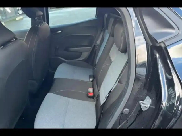 Renault Clio 1.5 blue dci 100ch evolution - 24 — photo 11