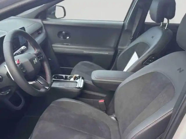 Hyundai Ioniq 5 84 kwh - 325ch htrac n line — photo 12