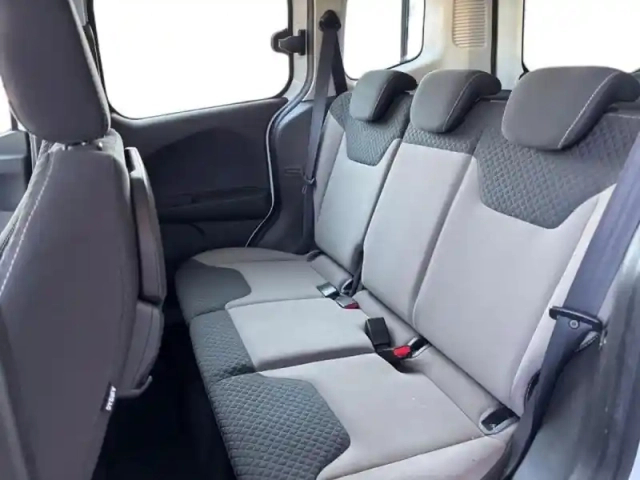 Ford Tourneo Courier 1.5 tdci 100ch ambiente — photo 23