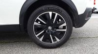 Peugeot 2008 1.2 PureTech 130ch S&S GT Line — photo 11
