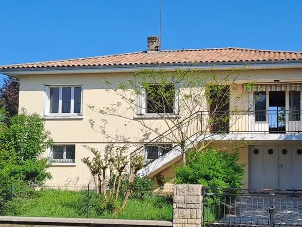 Maison 94m² - 5 pièces - Véranda 18m² - sous-sol complet