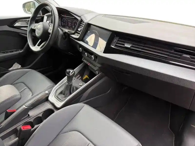 Audi A1 allstreet 35 tfsi 150 ch s tronic 7 — photo 32