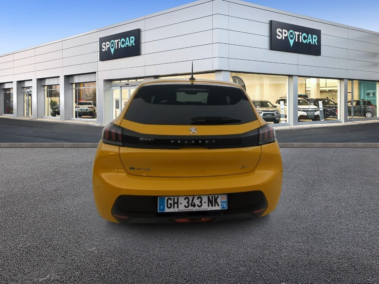 Peugeot 208 electrique 50 kwh 136ch gt — photo 4