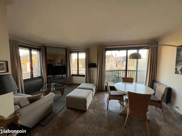 Appartement meublé 3 pièces de 65 m² - Balcon, Box et Cave