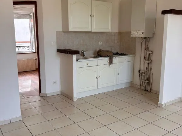 Appartement F2 centre-ville de Gien