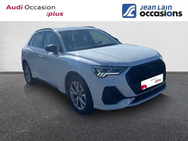 Audi Q3 35 tfsi 150 ch s tronic 7 — photo 3