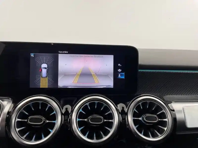 Mercedes Glb 200 d 8g-dct — photo 27