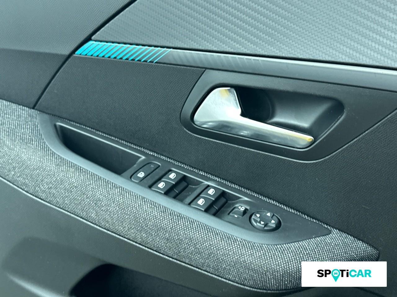 Peugeot 208 puretech 100 s&s eat8 style — photo 18
