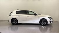 Peugeot 308 PHEV 180ch Allure Pack e-EAT8 — photo 4