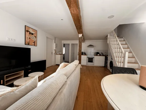 INVESTISSEURS : 1 960 € DE LOYERS PAR MOIS, 4 CHAMBRES DÉJÀ LOUÉES.