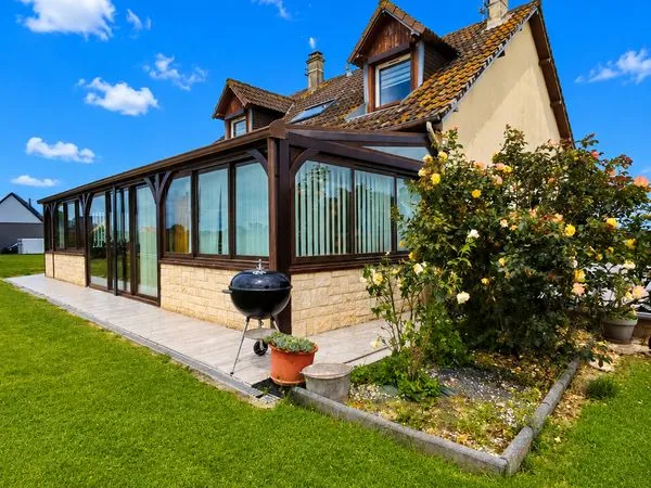 Maison familiale 5 pièces 176 m²