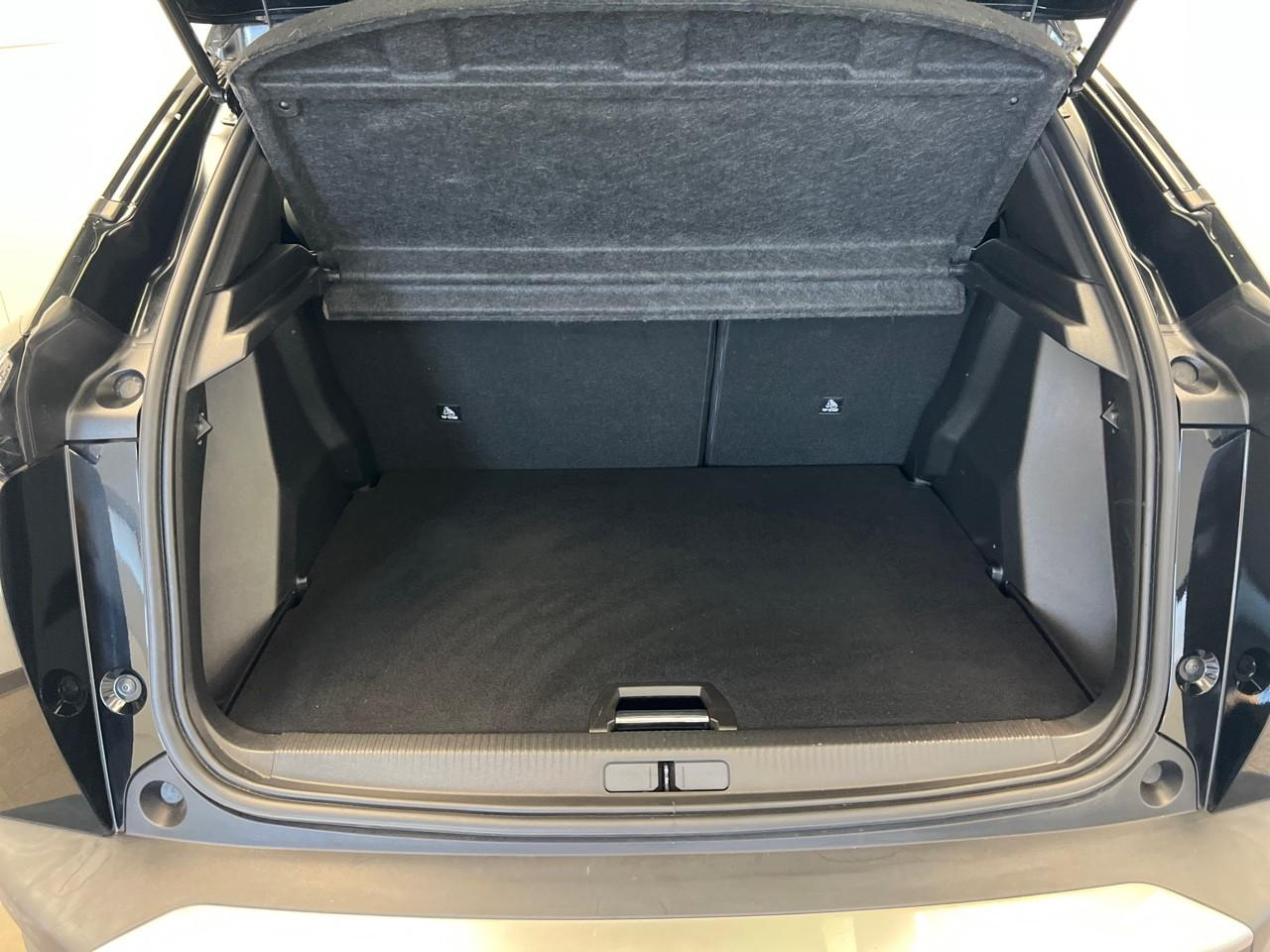 Peugeot 2008 puretech 100 s&s bvm6 allure pack — photo 6