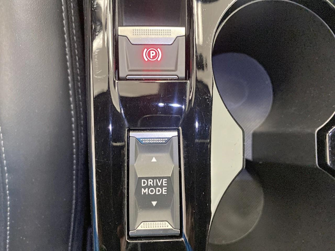 Peugeot 2008 puretech 130 s&s bvm6 gt line — photo 16