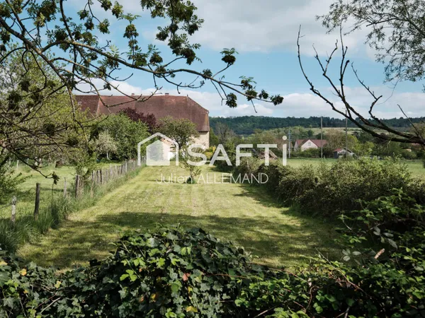 Maison en pierres, offrant de beaux volumes !