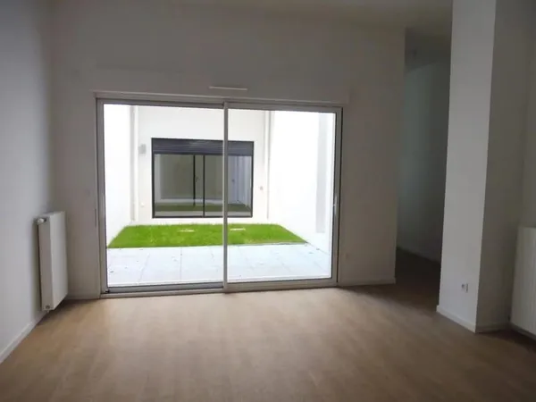 APPARTEMENT - 4 PIECES - 93m² - VANVES