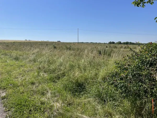 Terrain 292 m²