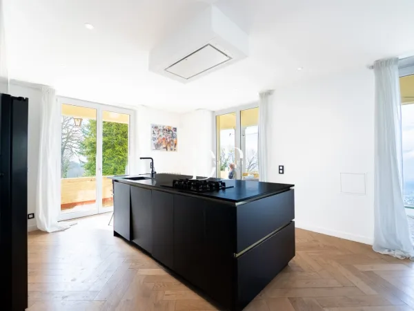 Maison 6 pièces 246 m²