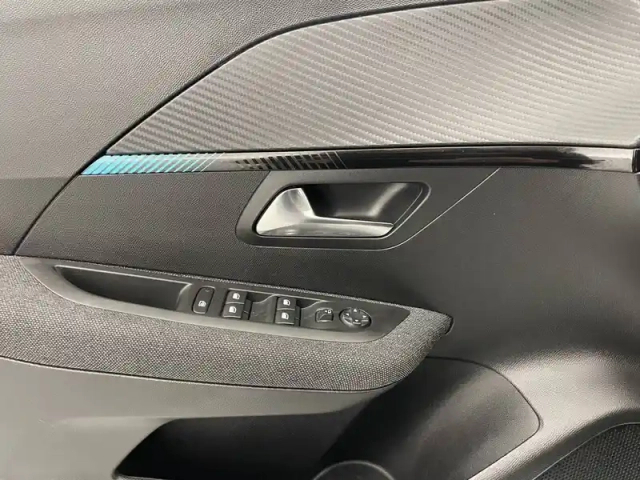 Peugeot 208 puretech 75 s&amp;s bvm5 — photo 32