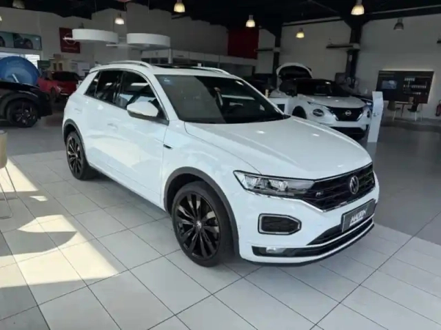 Volkswagen T-Roc 1.5 tsi evo 150ch r-line dsg7 s&amp;s — photo 4