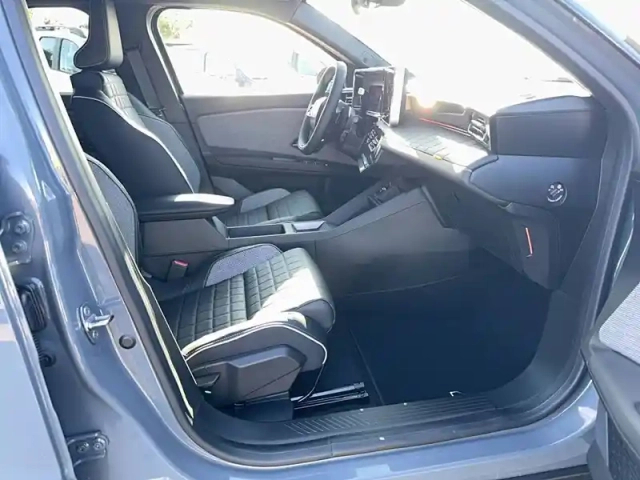 Renault 4 renault  e-tech electrique 150 ch autonomie confort — photo 50