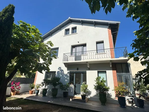 À VENDRE - Toulouse Côte Pavée - Maison familiale 5 chambres, entièrement rénovée - Jardin 100 m²