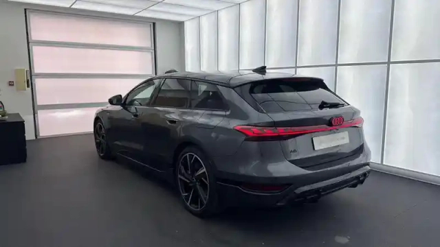 Audi A6 e-tron avant performance 367 ch 100 kwh — photo 3