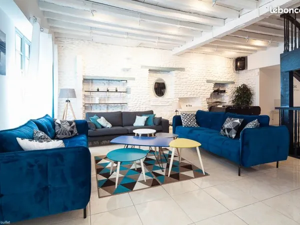 Maison 11 pièces 280 m²
