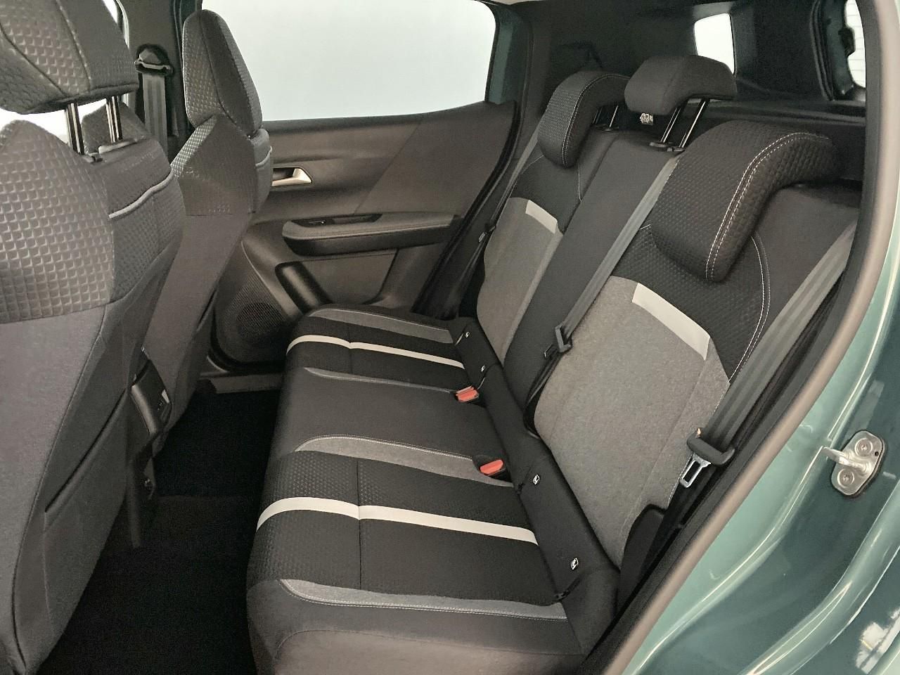 Opel Frontera 1.2 turbo hybrid 145 ch e-dct6 gs — photo 10